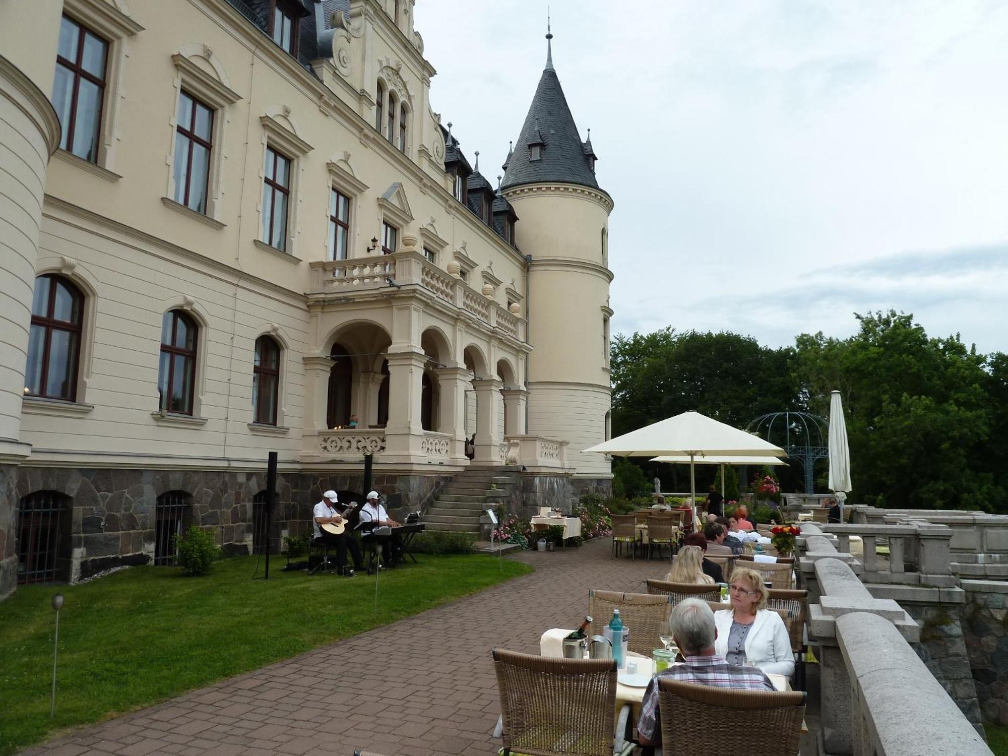 Schlosshotel Ralswiek Ngoại thất bức ảnh